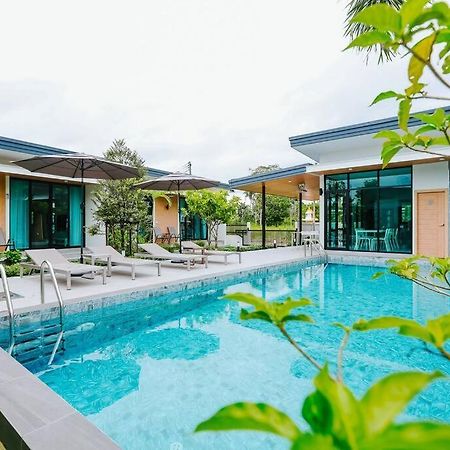 Cheeva Pool Villa Khao Lak Exterior foto