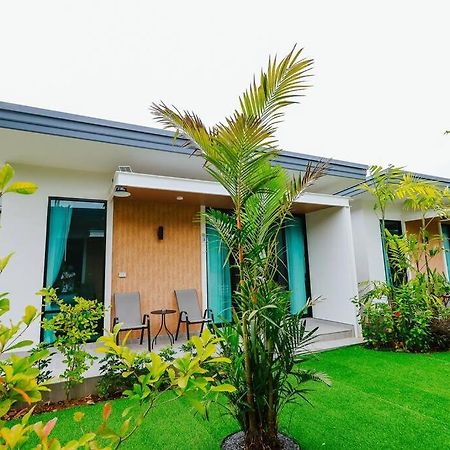 Cheeva Pool Villa Khao Lak Exterior foto