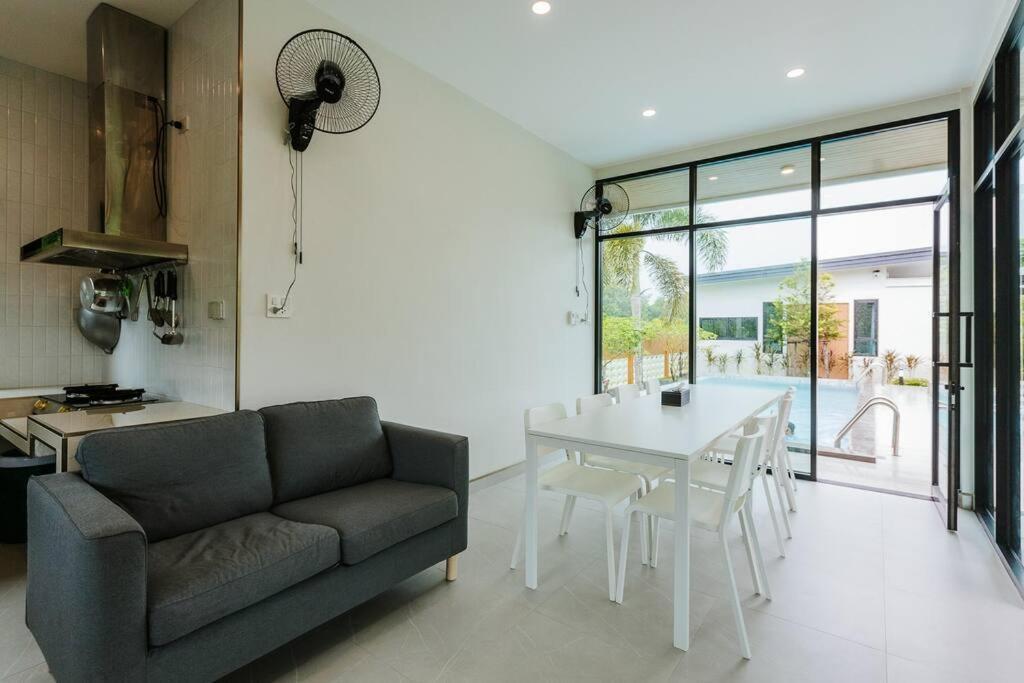 Cheeva Pool Villa Khao Lak Exterior foto