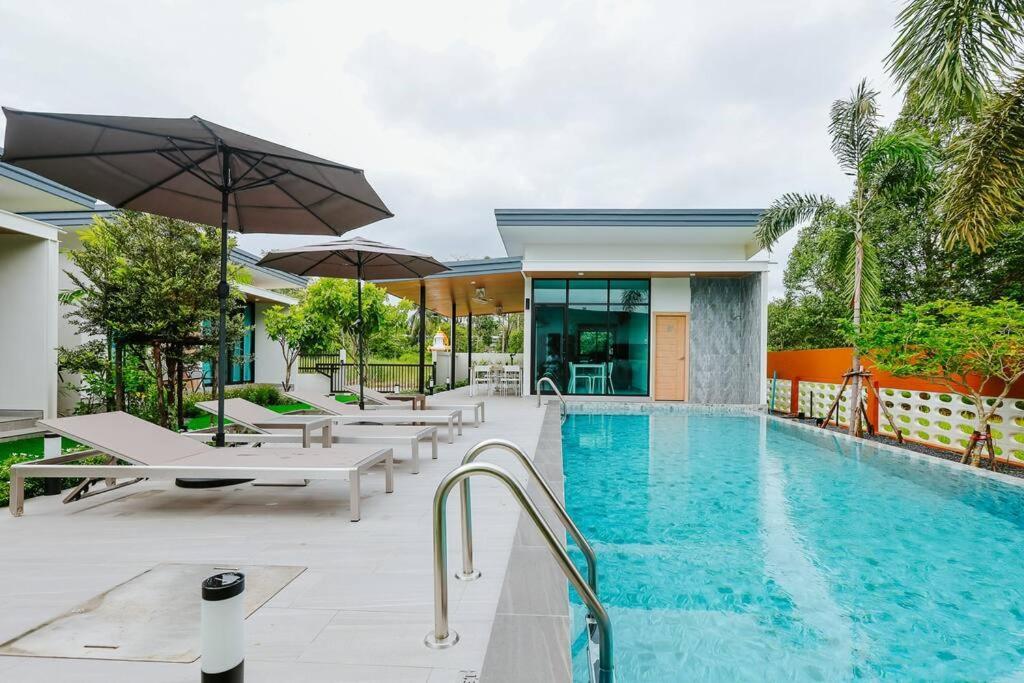 Cheeva Pool Villa Khao Lak Exterior foto