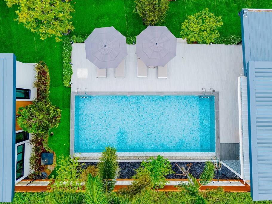 Cheeva Pool Villa Khao Lak Exterior foto