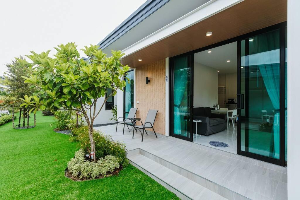 Cheeva Pool Villa Khao Lak Exterior foto